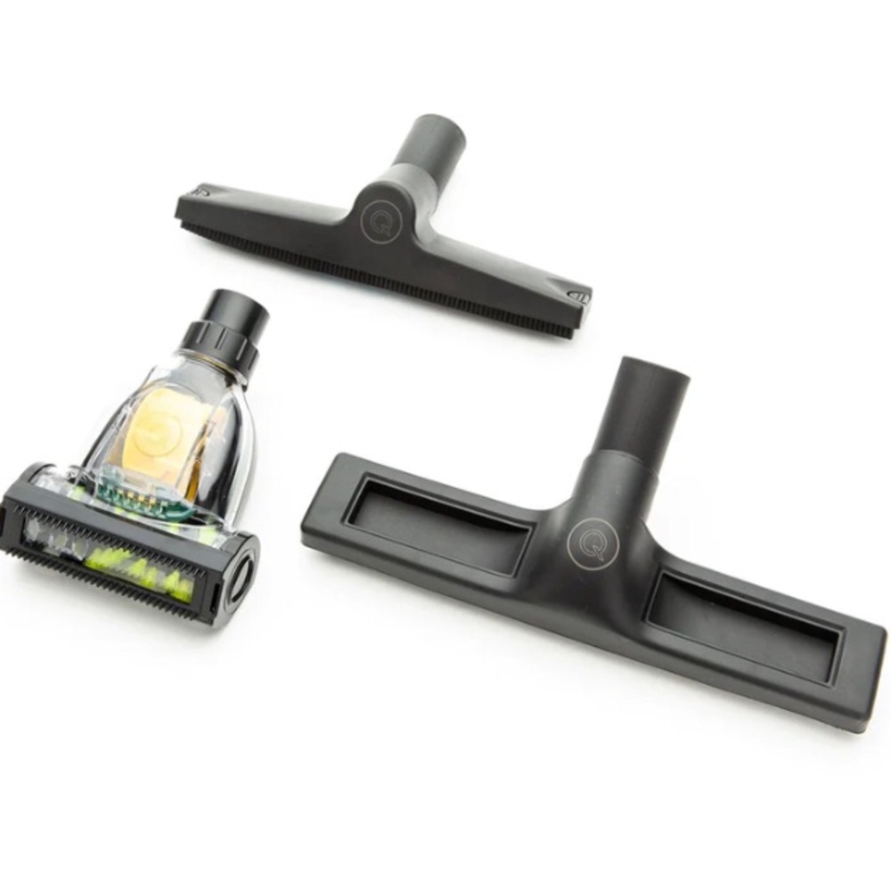 NWT Quantum X Deluxe Accessories Kit